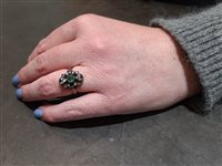 San Stino Di Livenza - Via Roma, 7 - Ring Guerretta Gioielli Woman ANELLO STILE ANTICO in Yellow Gold Smeraldo GUERR140 - GUERR140